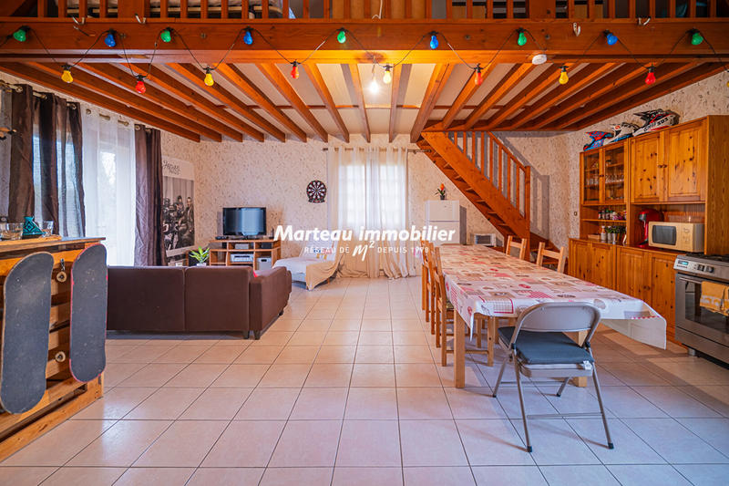 Maison - 122 m² - 5 pièces
