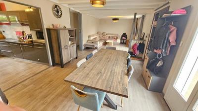 Maison - 122 m² - 5 pièces