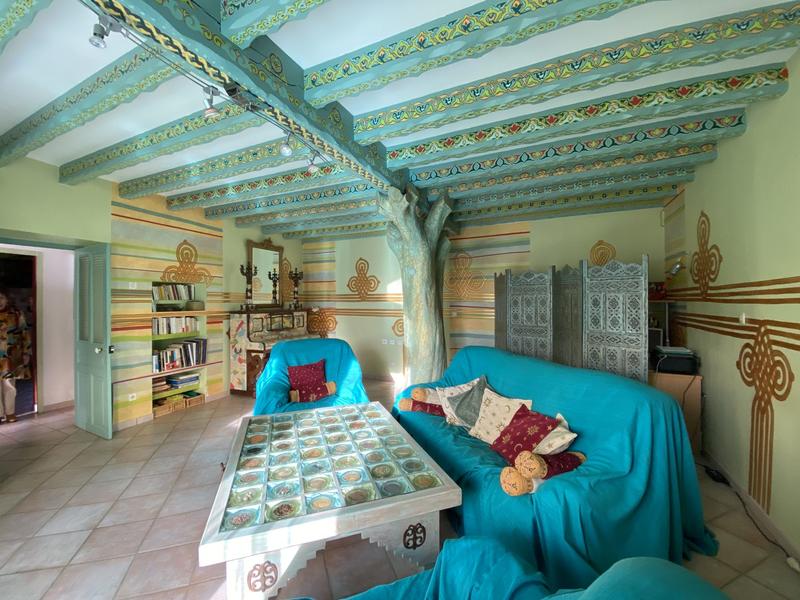 Maison - 211 m² - 7 pièces