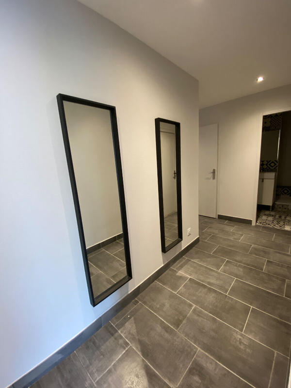 Appartement - 99 m² - 5 pièces