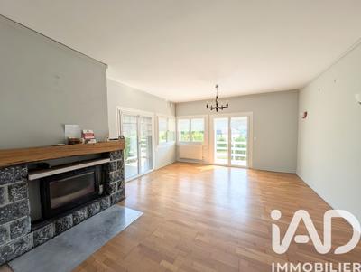 Maison - 160 m² - 5 pièces