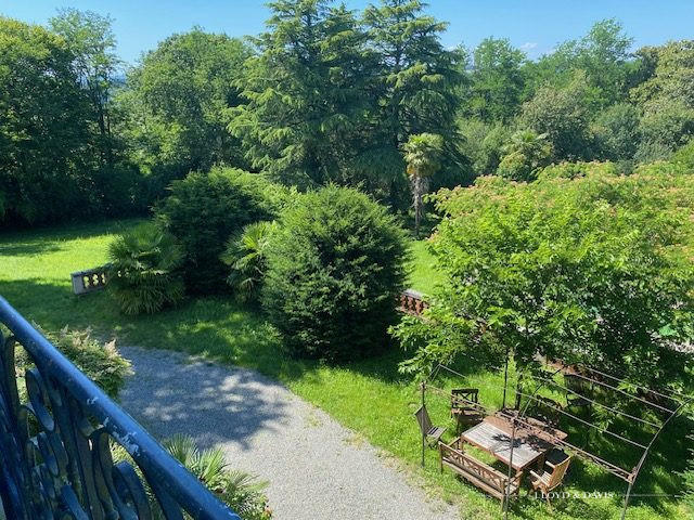 Château - 520 m² - 15 pièces