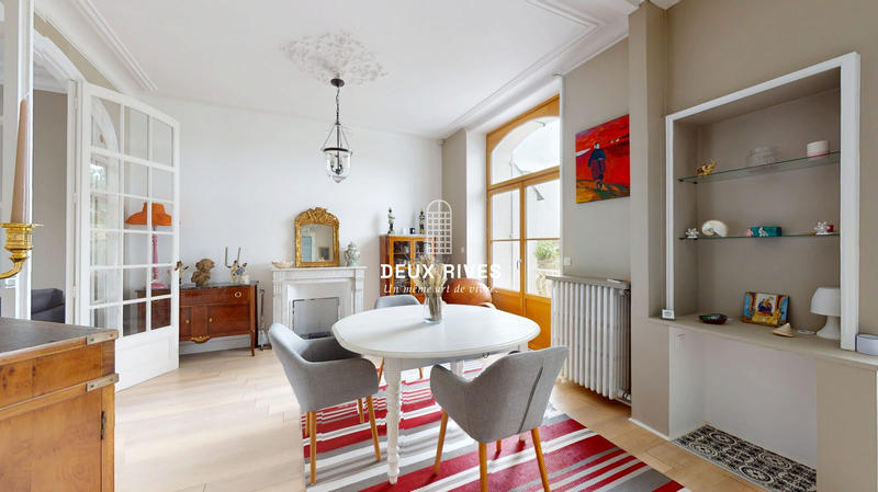 Maison ancienne - 217 m² - 6 pièces