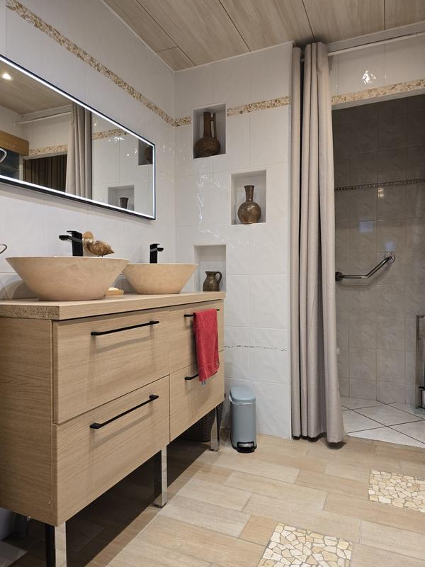 Maison - 93 m² - 5 pièces