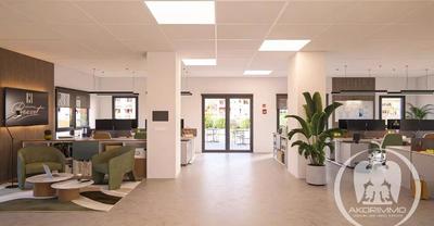 Bureau - 218 m² - 3 pièces