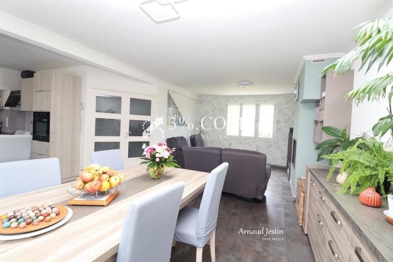 Maison - 158 m² - 7 pièces