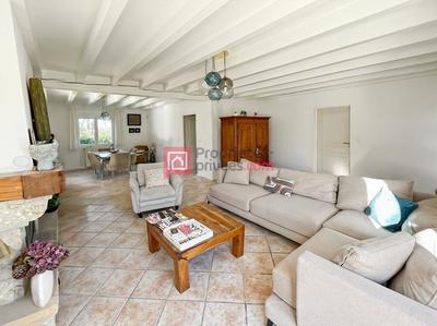 Maison - 168 m² - 6 pièces