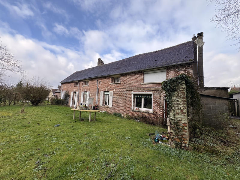 Maison - 260 m² - 9 pièces