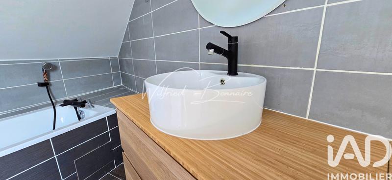 Maison de ville - 83 m² - 4 pièces