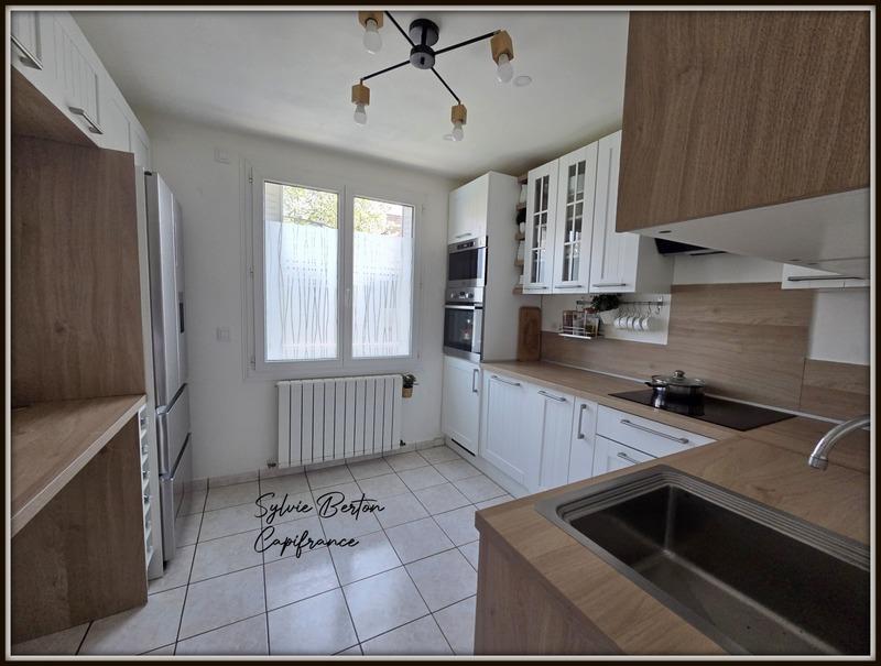 Maison - 80 m² - 5 pièces
