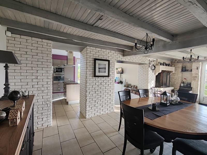 Maison - 155 m² - 6 pièces