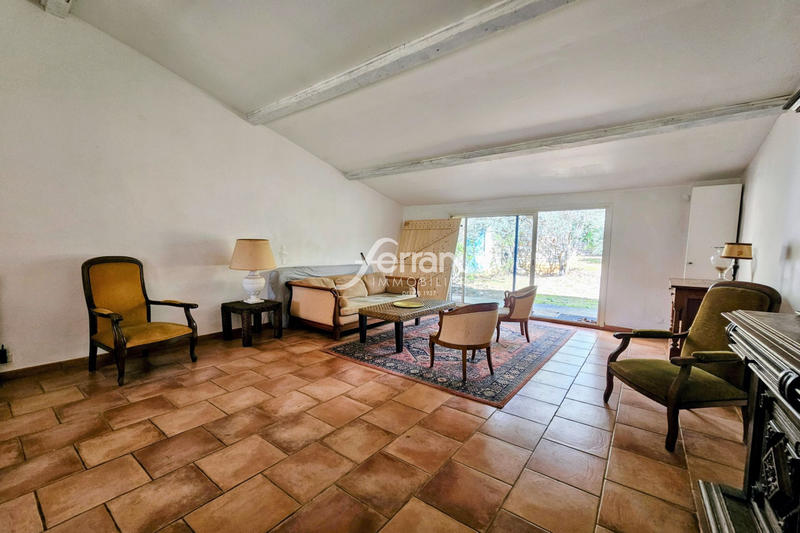 Bastide - 216 m² - 9 pièces