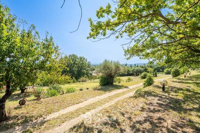 Mas - 157 m² - 7 pièces