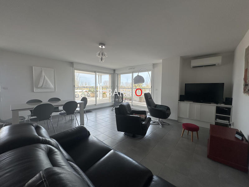 Appartement - 112 m² - 5 pièces