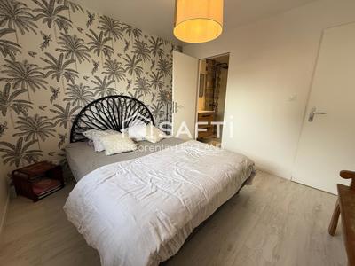 Maison - 92 m² - 5 pièces