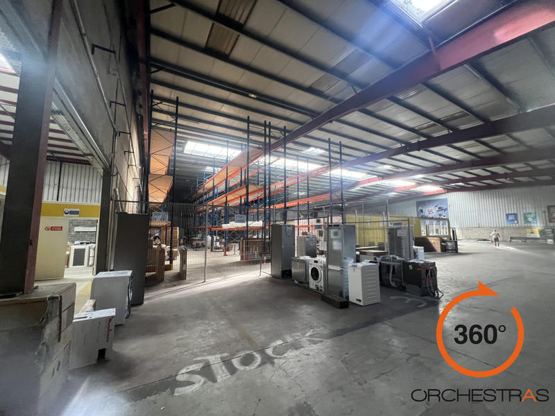 Entrepôt - 5 473 m²