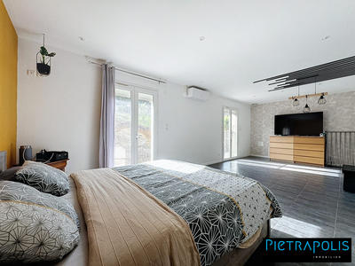 Maison - 148 m² - 7 pièces