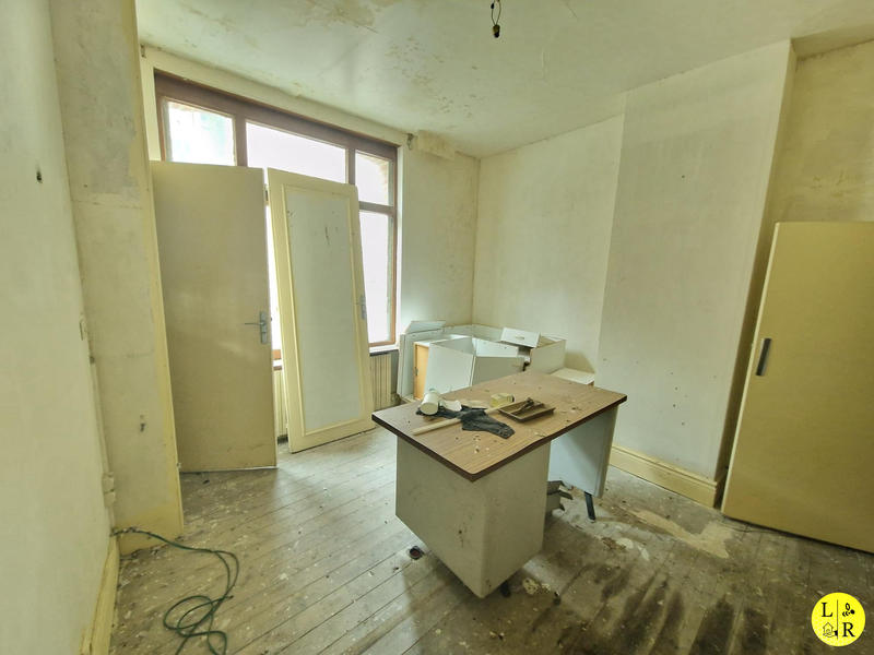 Local commercial - 341 m²