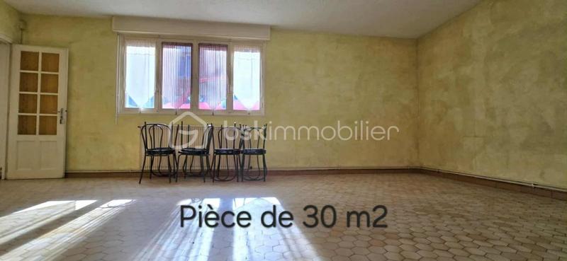 Immeuble - 155 m² - 5 pièces