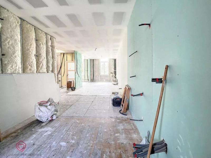 Appartement - 95 m² - 2 pièces