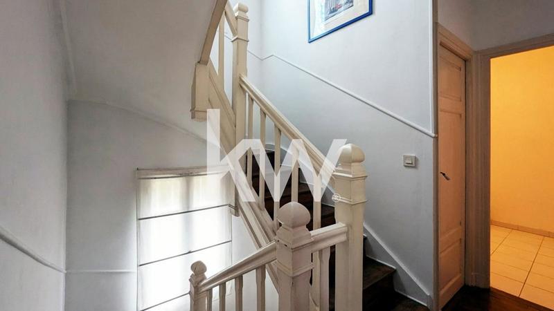 Maison - 147 m² - 9 pièces