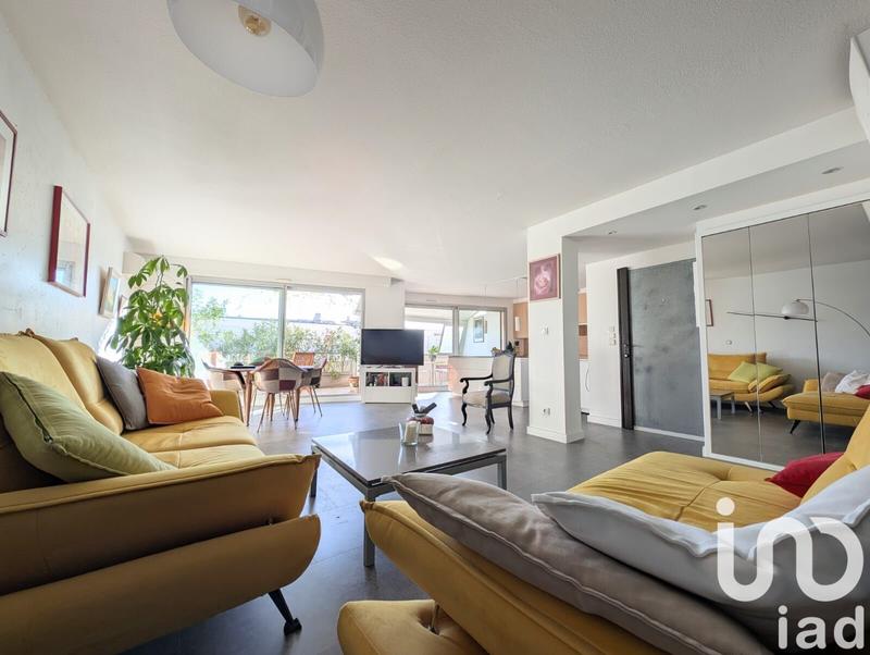 Appartement - 84 m² - 3 pièces