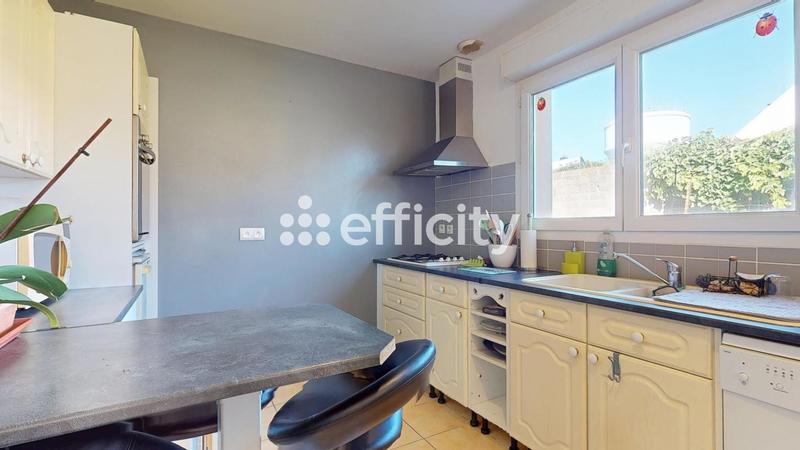 Pavillon - 83 m² - 4 pièces