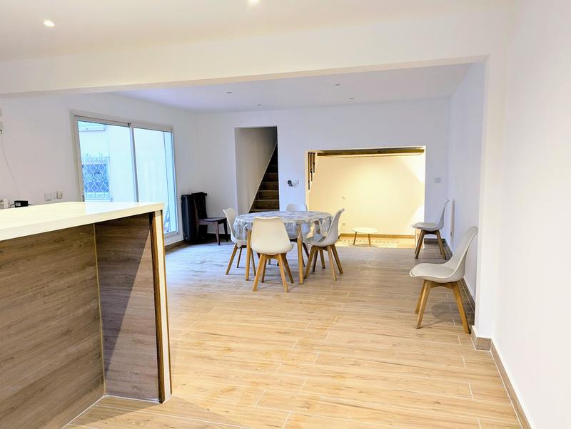 Appartement - 98 m² - 4 pièces