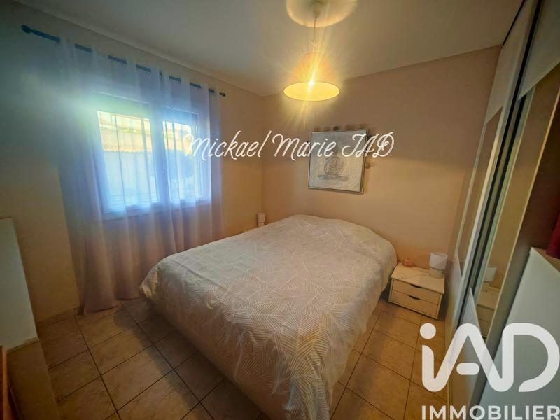 Maison - 180 m² - 7 pièces