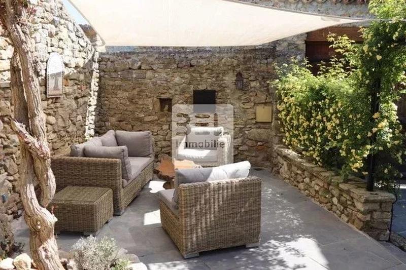 Maison chambre d'hôtes - 280 m² - 10 pièces