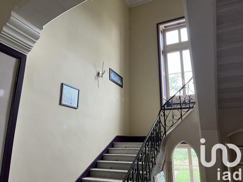 Château - 852 m² - 11 pièces