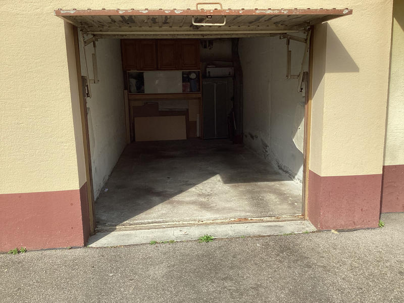 Parking / Garage - 15 m²