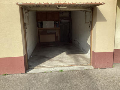 Parking / Garage - 15 m²