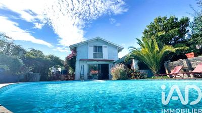 Maison - 134 m² - 5 pièces