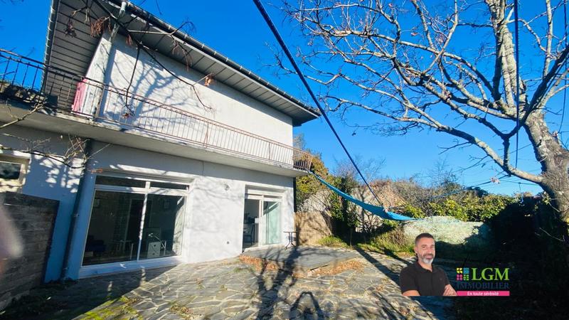 Maison - 255 m² - 6 pièces