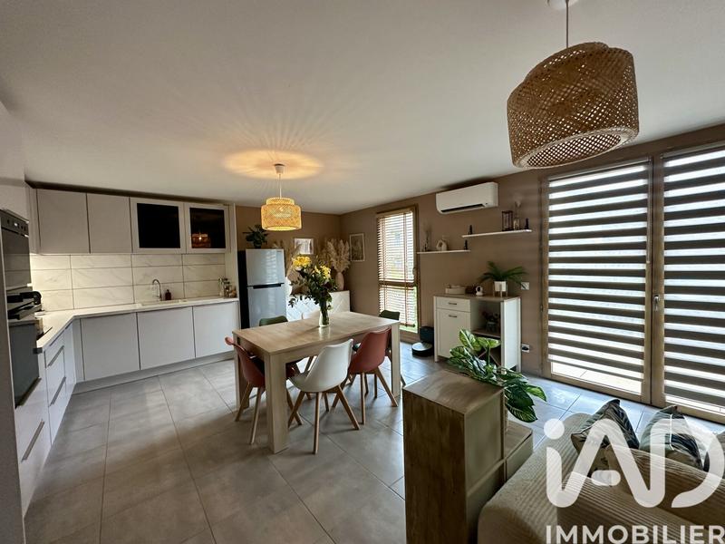 Appartement - 65 m² - 3 pièces