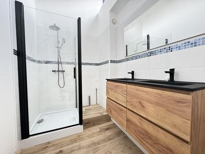 Maison - 104 m² - 5 pièces