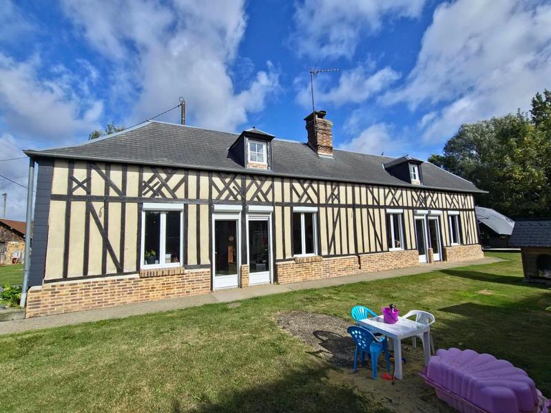 Maison - 77 m² - 5 pièces