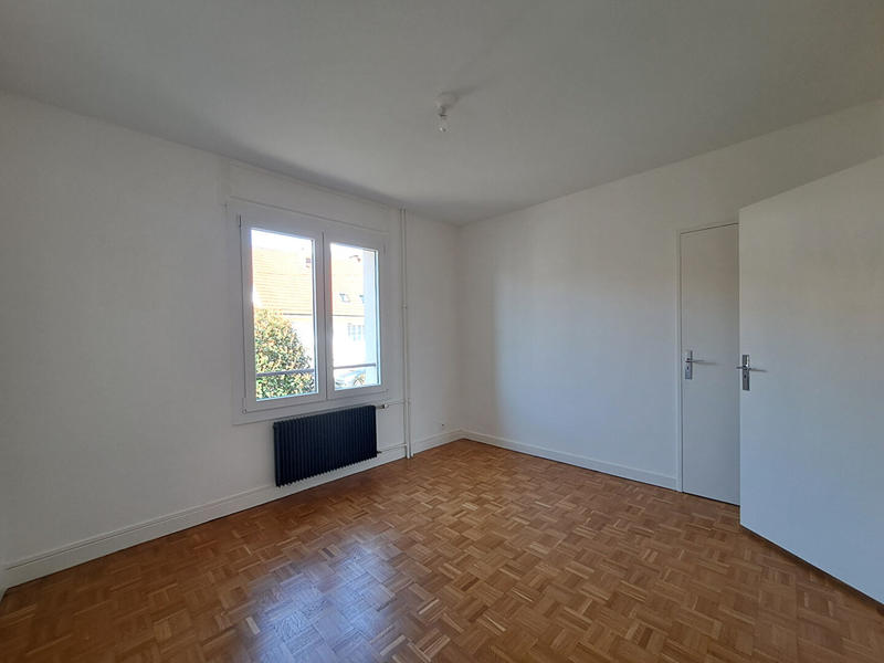 Appartement - 80 m² - 3 pièces