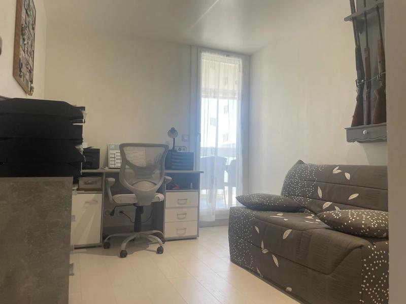 Appartement - 83 m² - 4 pièces