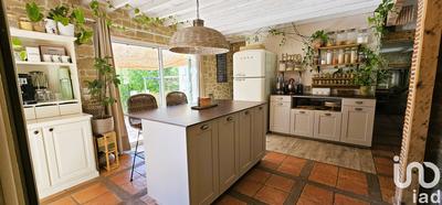 Maison - 186 m² - 7 pièces