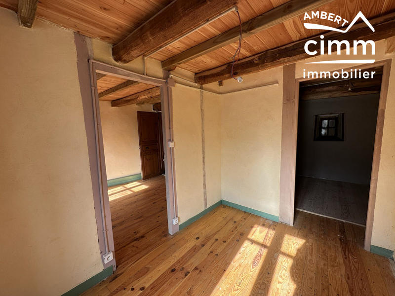 Maison traditionnelle - 70 m² - 6 pièces