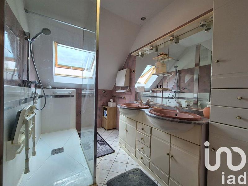 Maison - 140 m² - 7 pièces