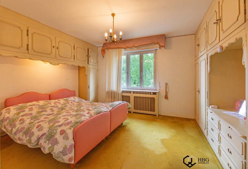 Maison - 310 m² - 13 pièces