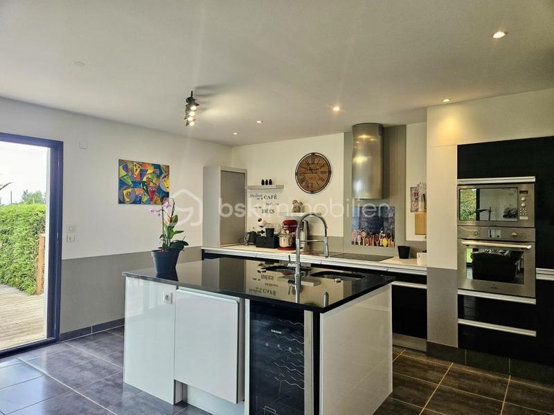 Maison - 150 m² - 4 pièces