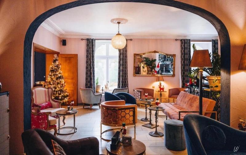 Local commercial - 2 000 m²