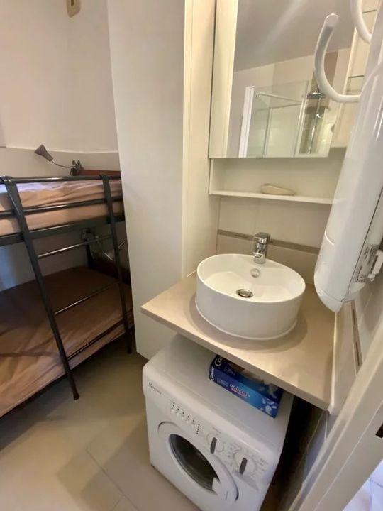 Studio - 25 m² - 1 pièce