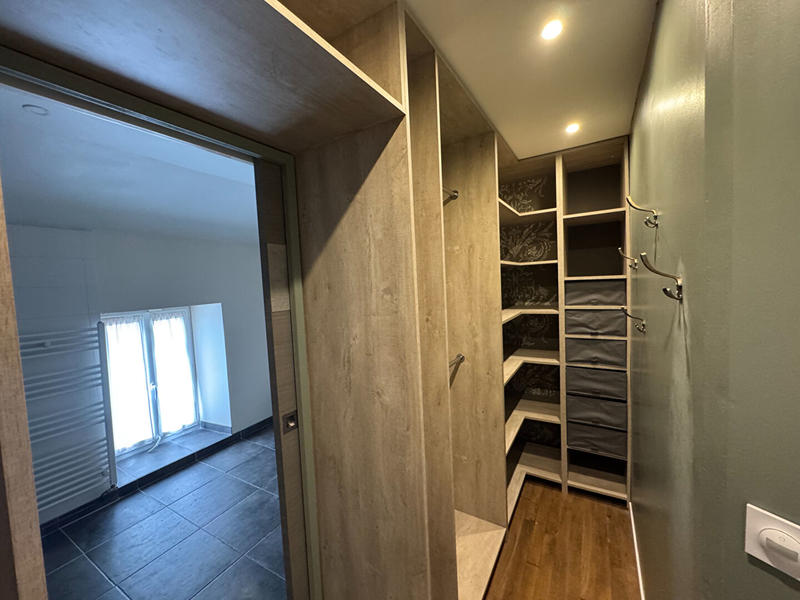 Maison - 149 m² - 6 pièces