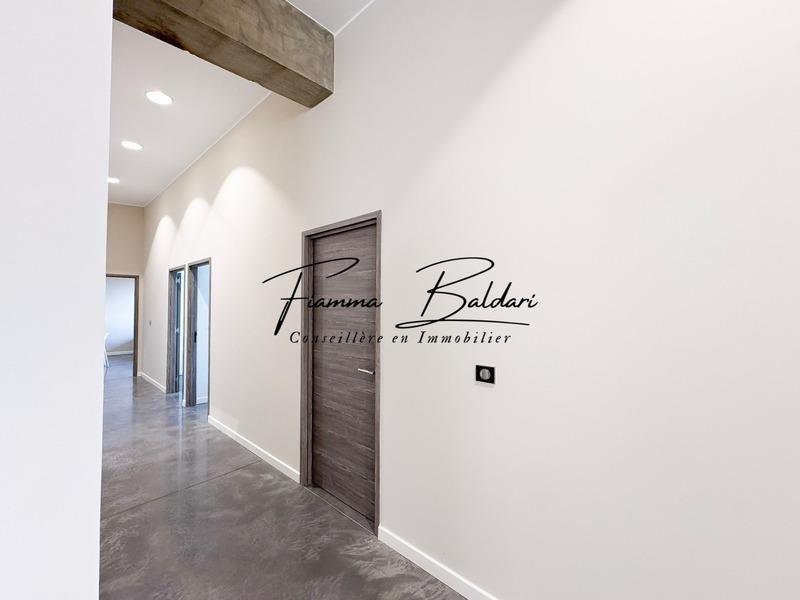 Bureau - 10 m² - 1 pièce