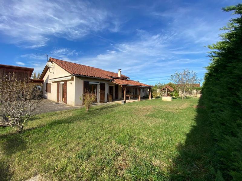 Maison - 93 m² - 4 pièces